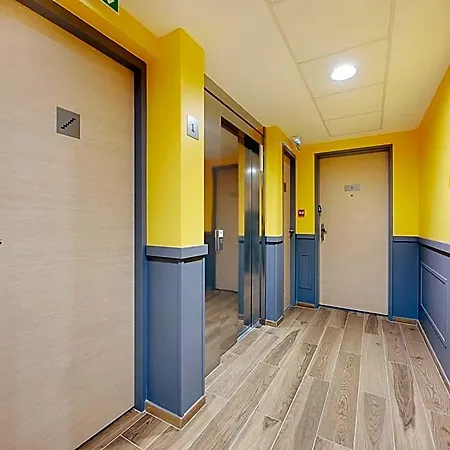 Elegant With Rooftop - 2p - Vanves