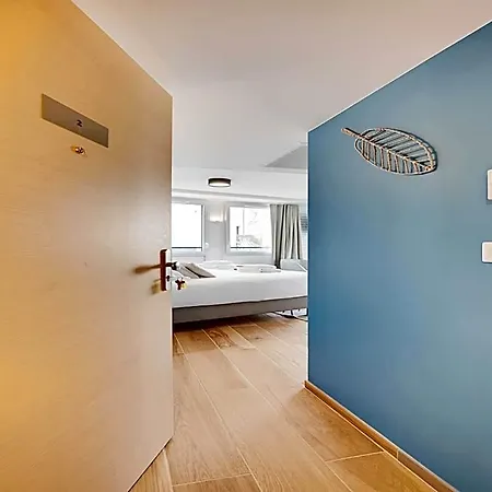 Elegant With Rooftop - 2p - Vanves