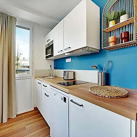 Elegant With Rooftop - 2p - Vanves